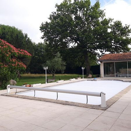 ホテル Domaine Fontcouverte Fontcouverte  エクステリア 写真